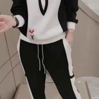 wholesale     ports suits sweat suits tracksuit best price Original quality