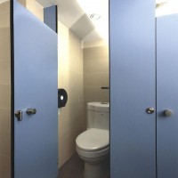 toilet partition