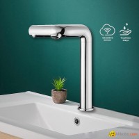 Chrome hands free sensor- operated lavatory faucet Saop Dispenser