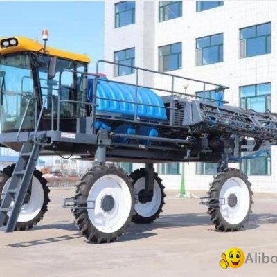 Self propelled high clearance four-wheel drive four-wheel plant protection spraypicture1