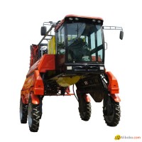 High clearance self propelled type boom sprayer