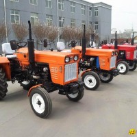 TRACTOR TS300