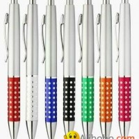 Click ball pen with shiny grip