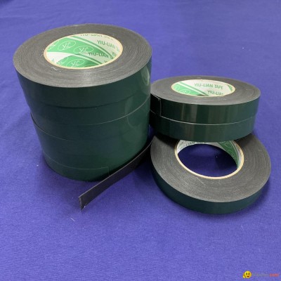 Green PE film-black double-sided foam gluepicture1