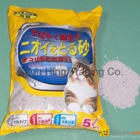 Bentonite cat litter