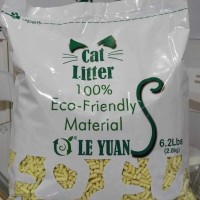 Corn clumping cat litter