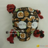 Stuffed skull with rope tug dog toy