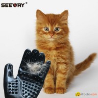 Seeway Pet Shedding Grooming Gloves for Cats Dogs and Horses