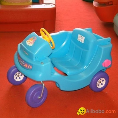 Customized rotomolding plastic toy of kid's rider desk and car made of PEpicture1