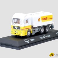 1:72 die cast model truck