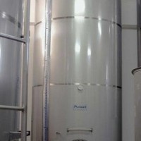 Olive oil tanks