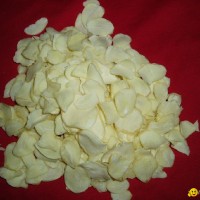 garlic flakes