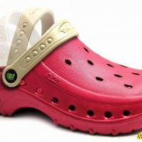 Crocs clogs