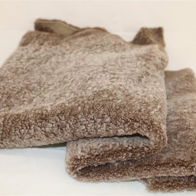 Genuine sheepskin curly fur brisa and plain woolpicture1