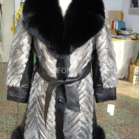 FUR COAT