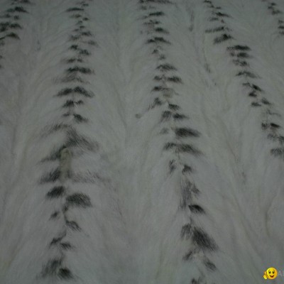 MINK BLACK CROSS FUR PLATES(behind paw)picture1