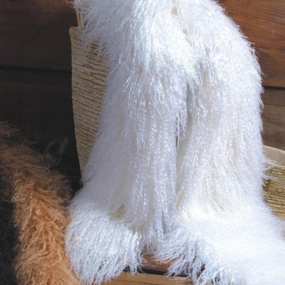 sheep fur shawlpicture1