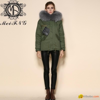 2015 Fashionable Coat Style Short Warm Real Fur Hood Fur Jacketspicture1