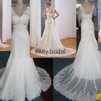 lace bridal gown