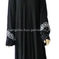 arab women abaya