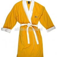 Robe/sleep wear