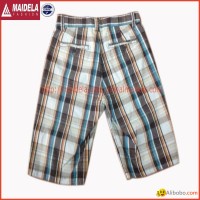 Mens cargo shorts with yarn dyed plaid fabric