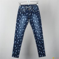 woman printed skinny jeans