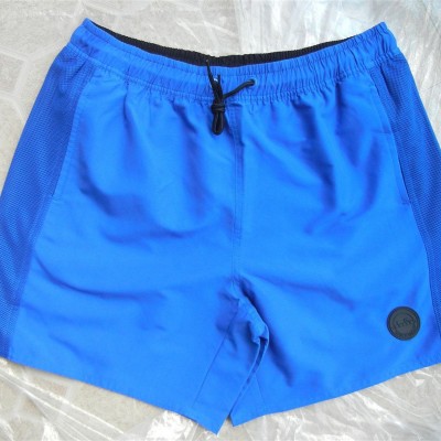 MEN'S WOVEN BEACH SHORTSpicture1