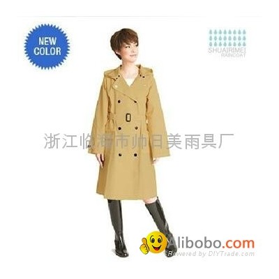 EVA VOGUE RAINCOATpicture1