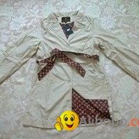 women windcoat