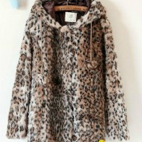 Ladies eco-friendly leopard printed faux fur cost