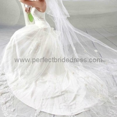 Lace and Satin Strapless Sweetheart A-Line Elegant Wedding Dress WD-3573picture1