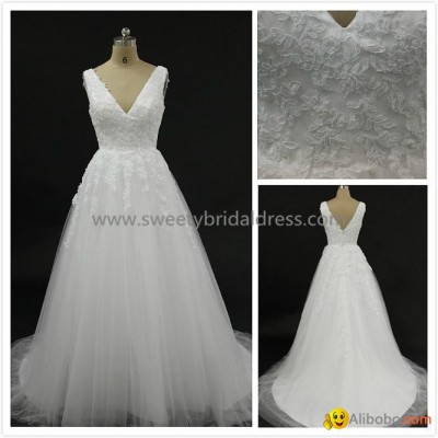 Aline V-Neck Lace & Tulle Wedding Dress Alex02picture1