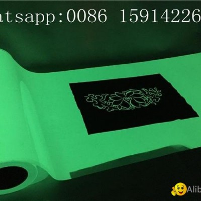 PU Material Glow In The Dark Heat Press Vinyl With Good Washing Resistancepicture1