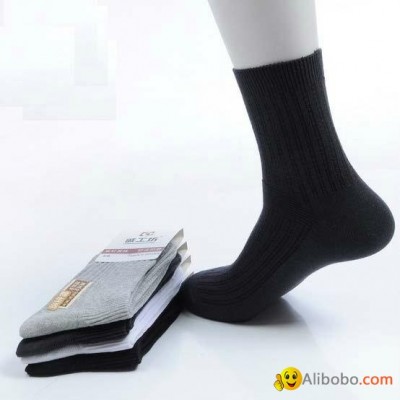 Free Shipping Wholesale Deodorized Men's Quarter Cotton Socks - 12 Pairspicture1