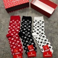 hotsale     upreme socks     ocks