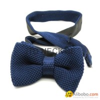 Polyester knitted bowties