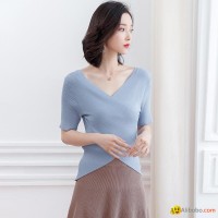 V-neck Short Sleeve Cross knitted Asymmetrial hem Tee