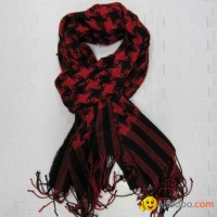 Houndstooth scarf