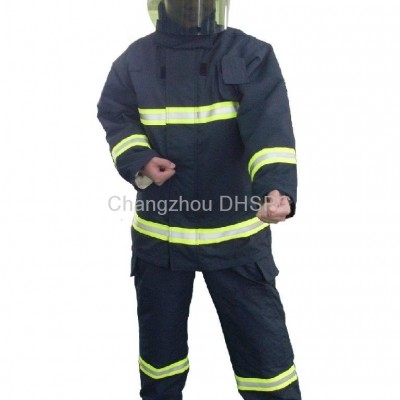 Fire fighting clothingpicture1